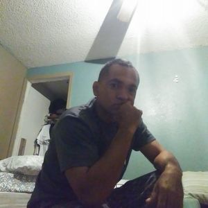 Meet your Posher, Carlos